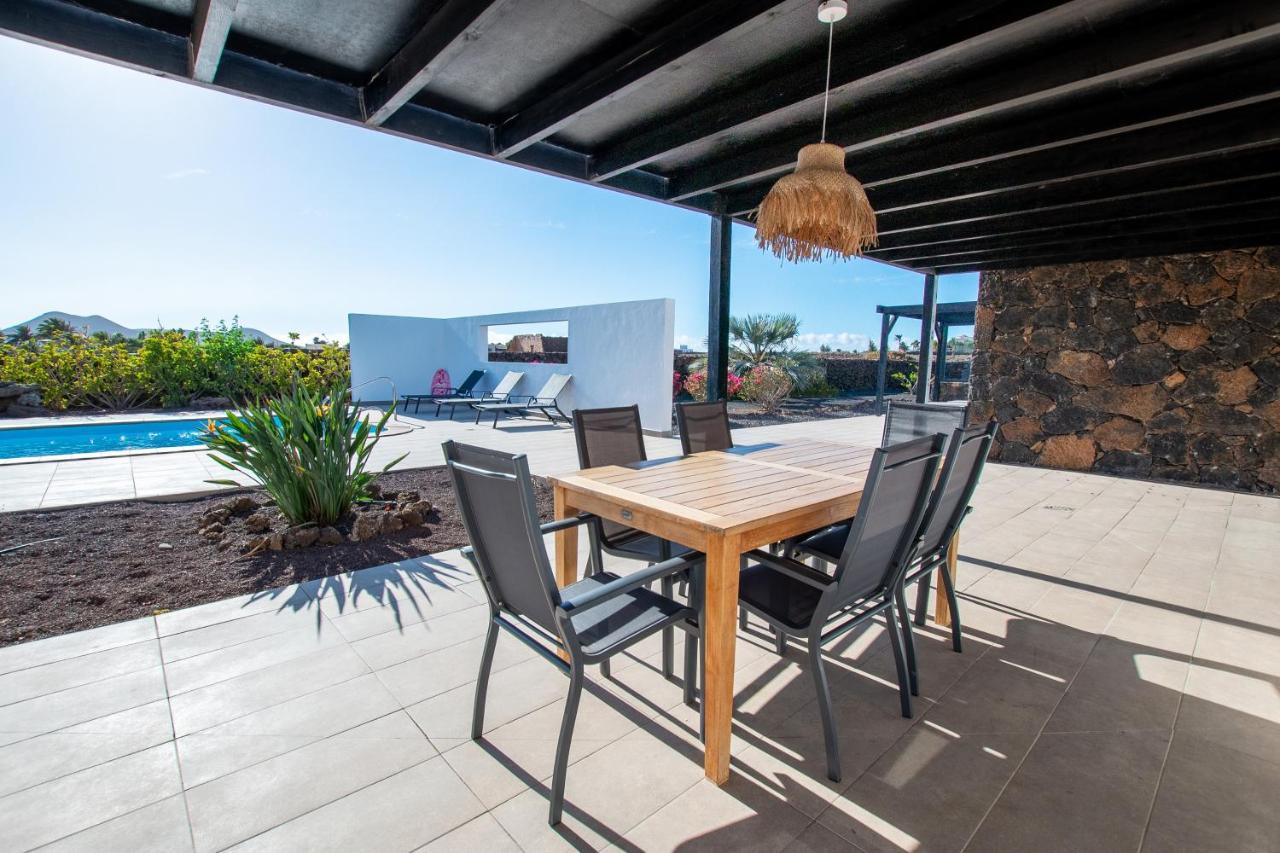Heated & Shared Pool Villa Matriana 36A, North Shore Villas 拉哈雷斯 外观 照片