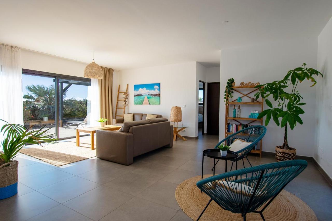 Heated & Shared Pool Villa Matriana 36A, North Shore Villas 拉哈雷斯 外观 照片