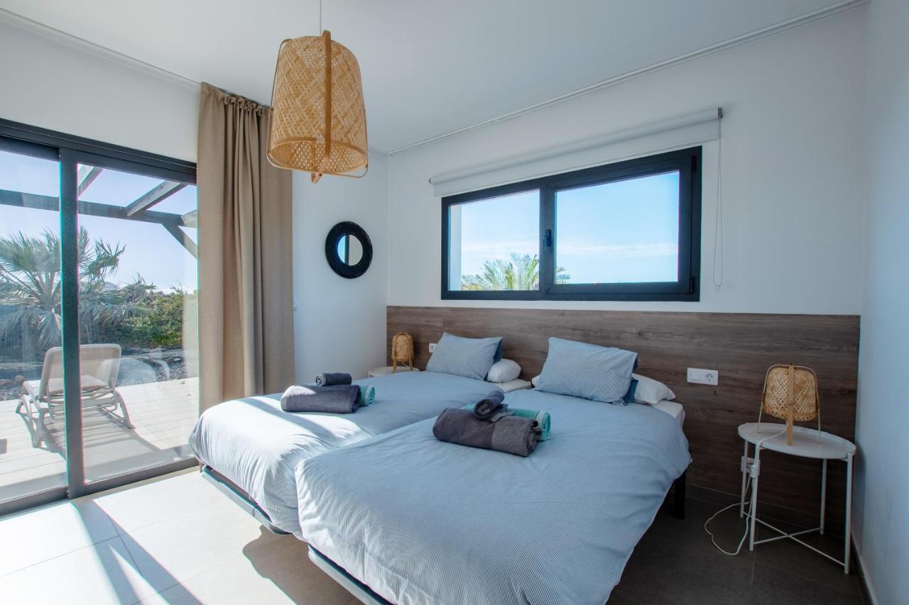 Heated & Shared Pool Villa Matriana 36A, North Shore Villas 拉哈雷斯 外观 照片
